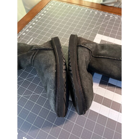 Ugg Sherpa lined boots - Picture 5 of 9